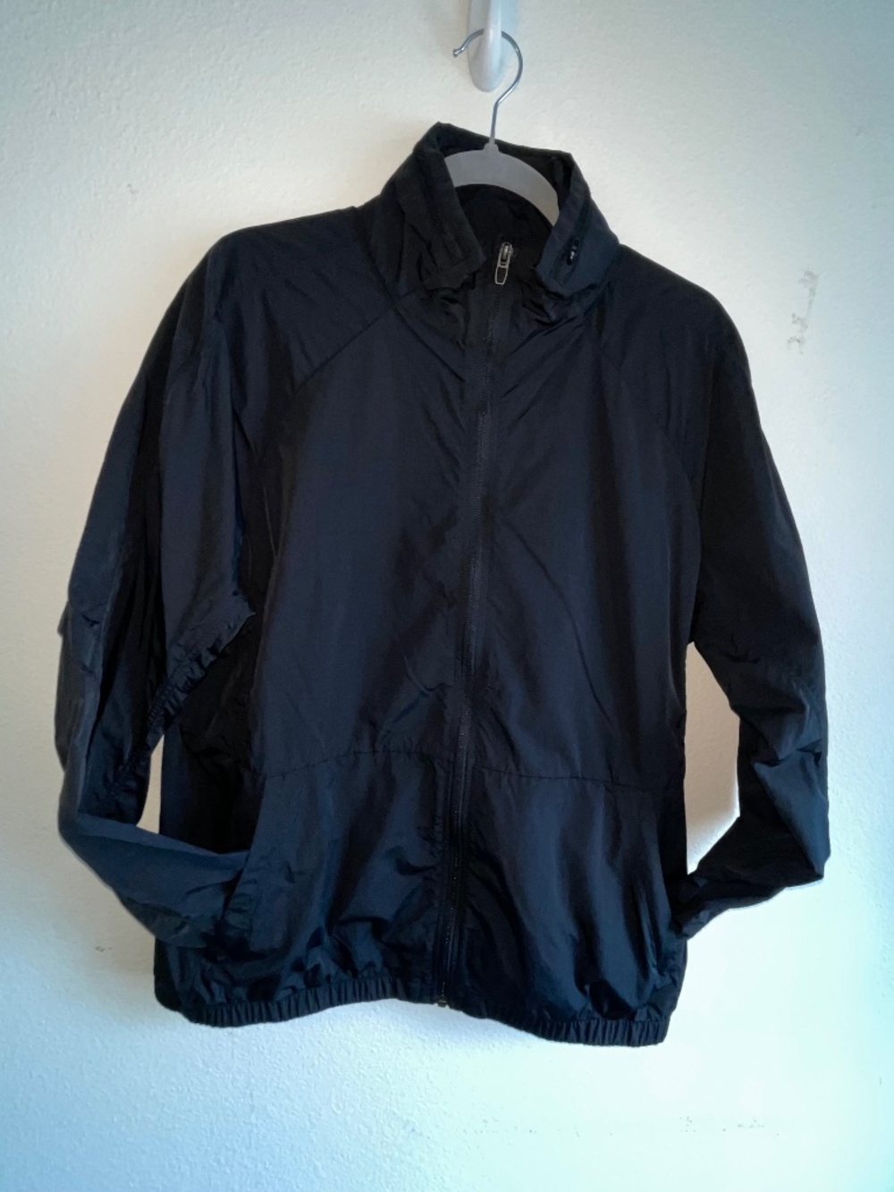 Lululemon Evergreen Packable Hoodie – Black, M | Excellent Used Condition